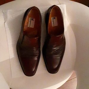 Dress shoes